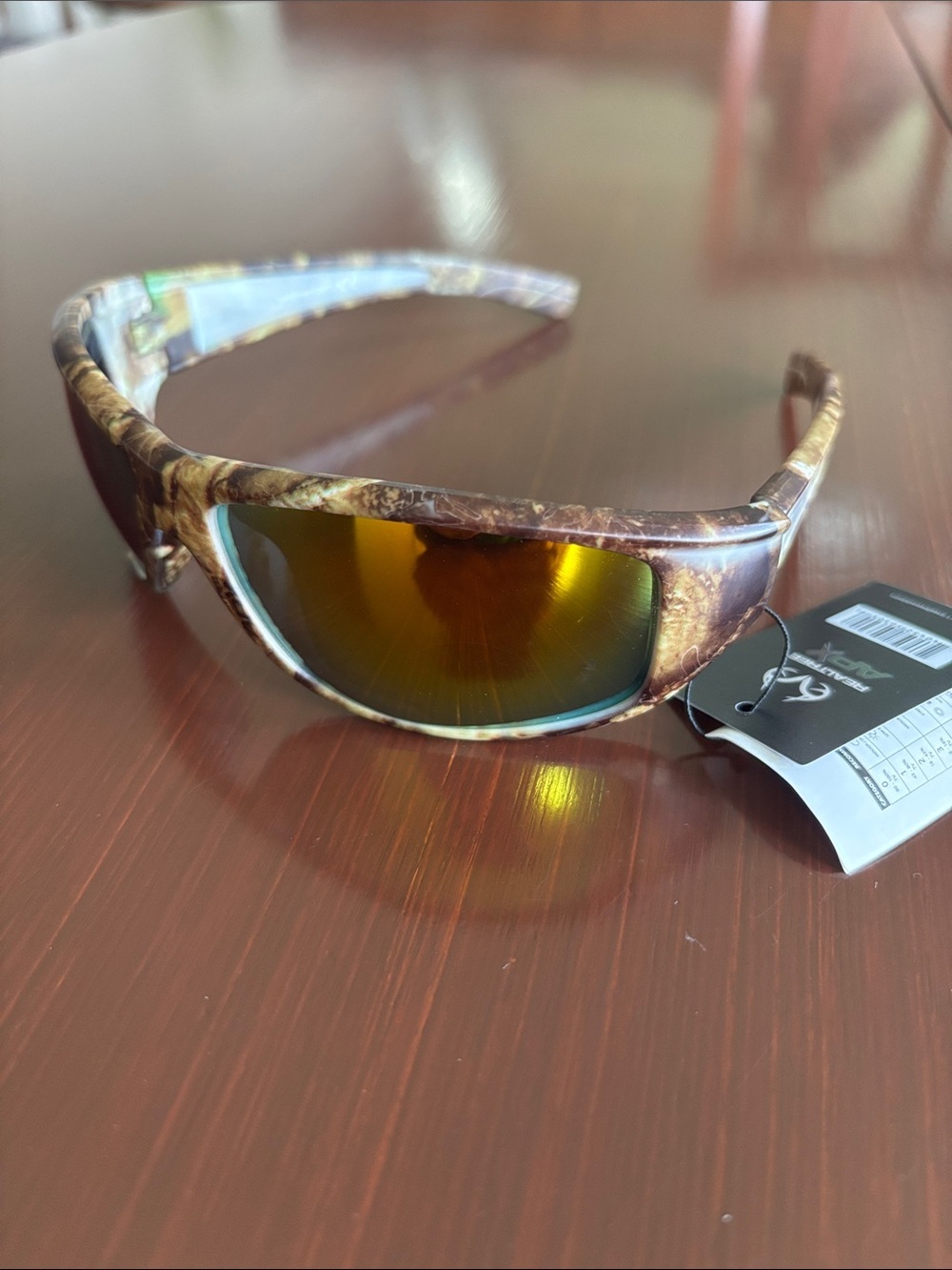 Realtree APX UVA 400 Protection Mirror, CAT 4, Camo Sunglasses